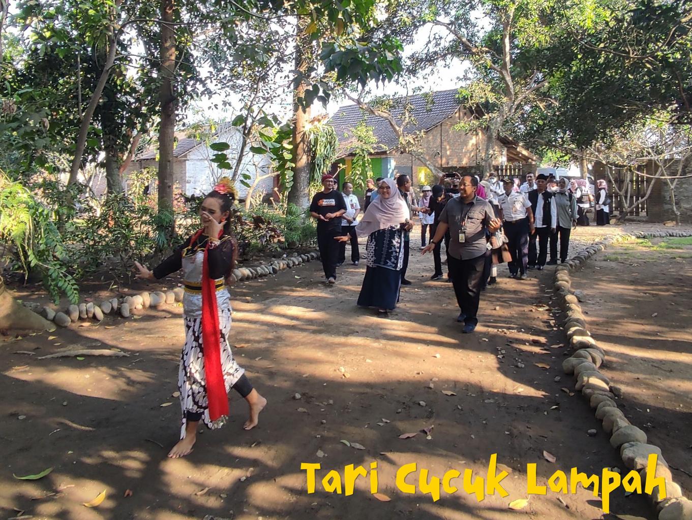 Tari Cucuk Lampah