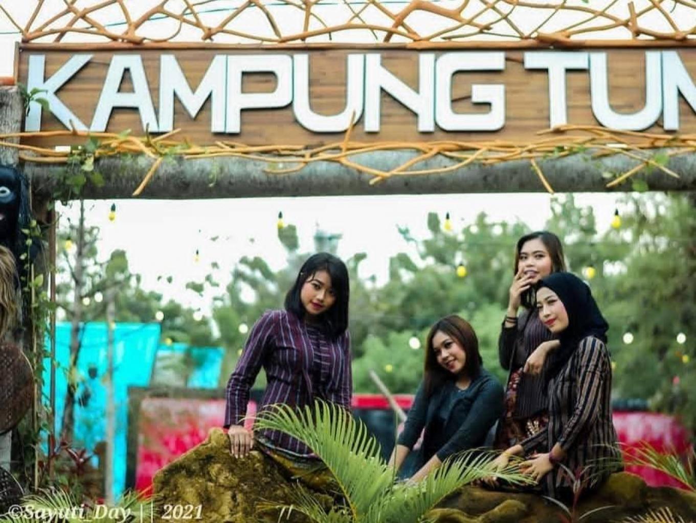 Kampung Tumo