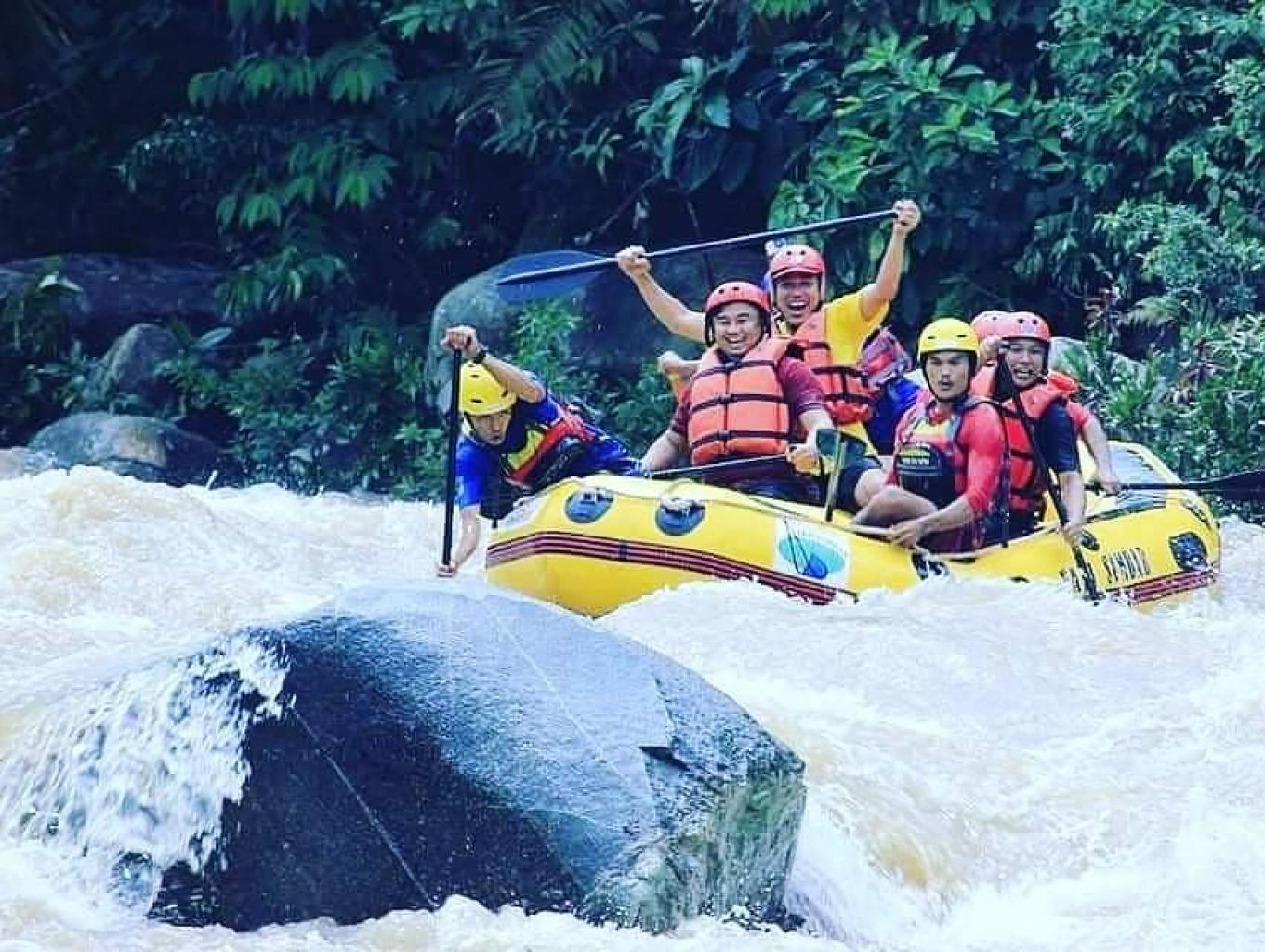 Rafting Asam Sakti
