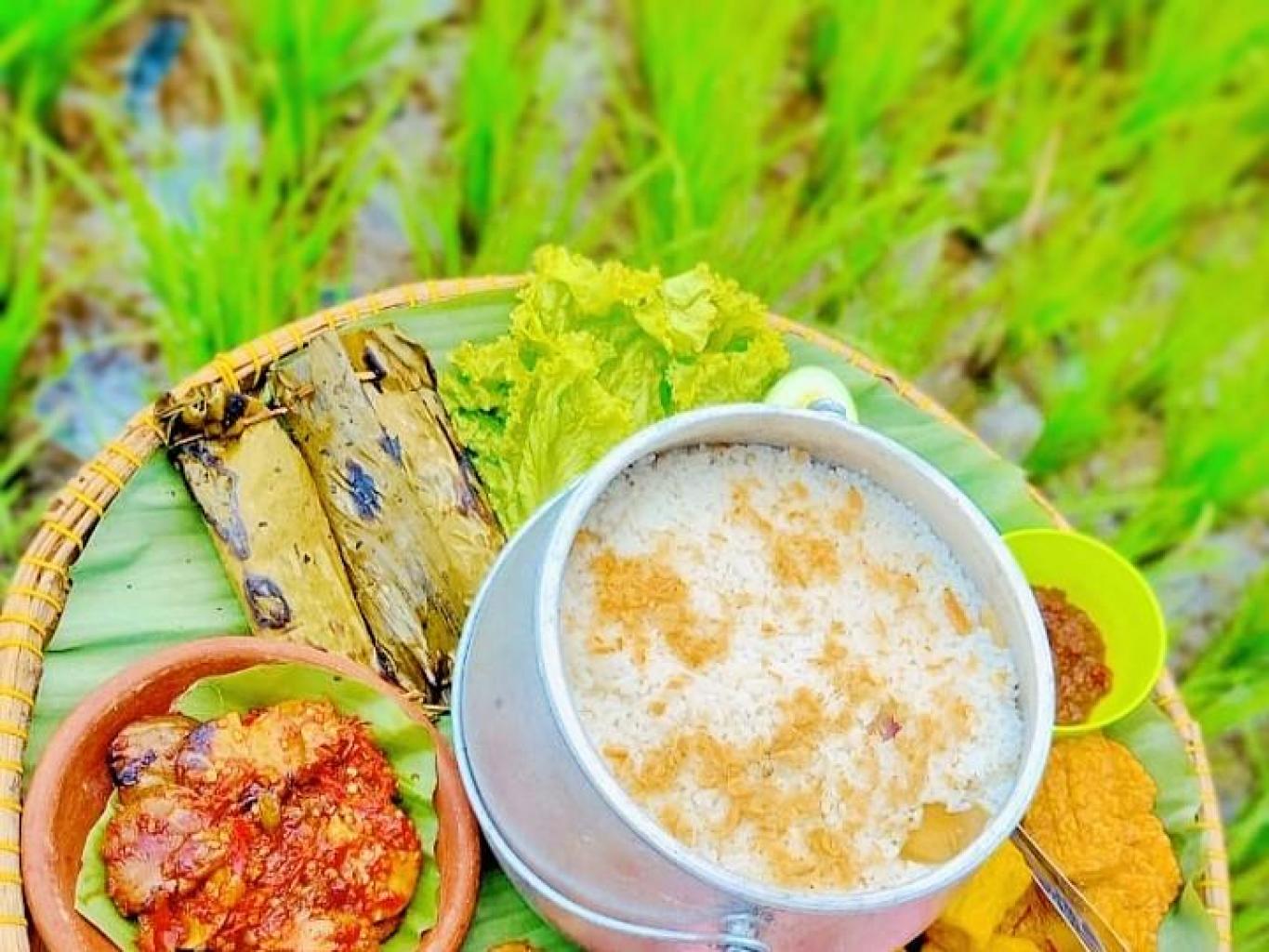 Nasi Liwet Sawah Lope