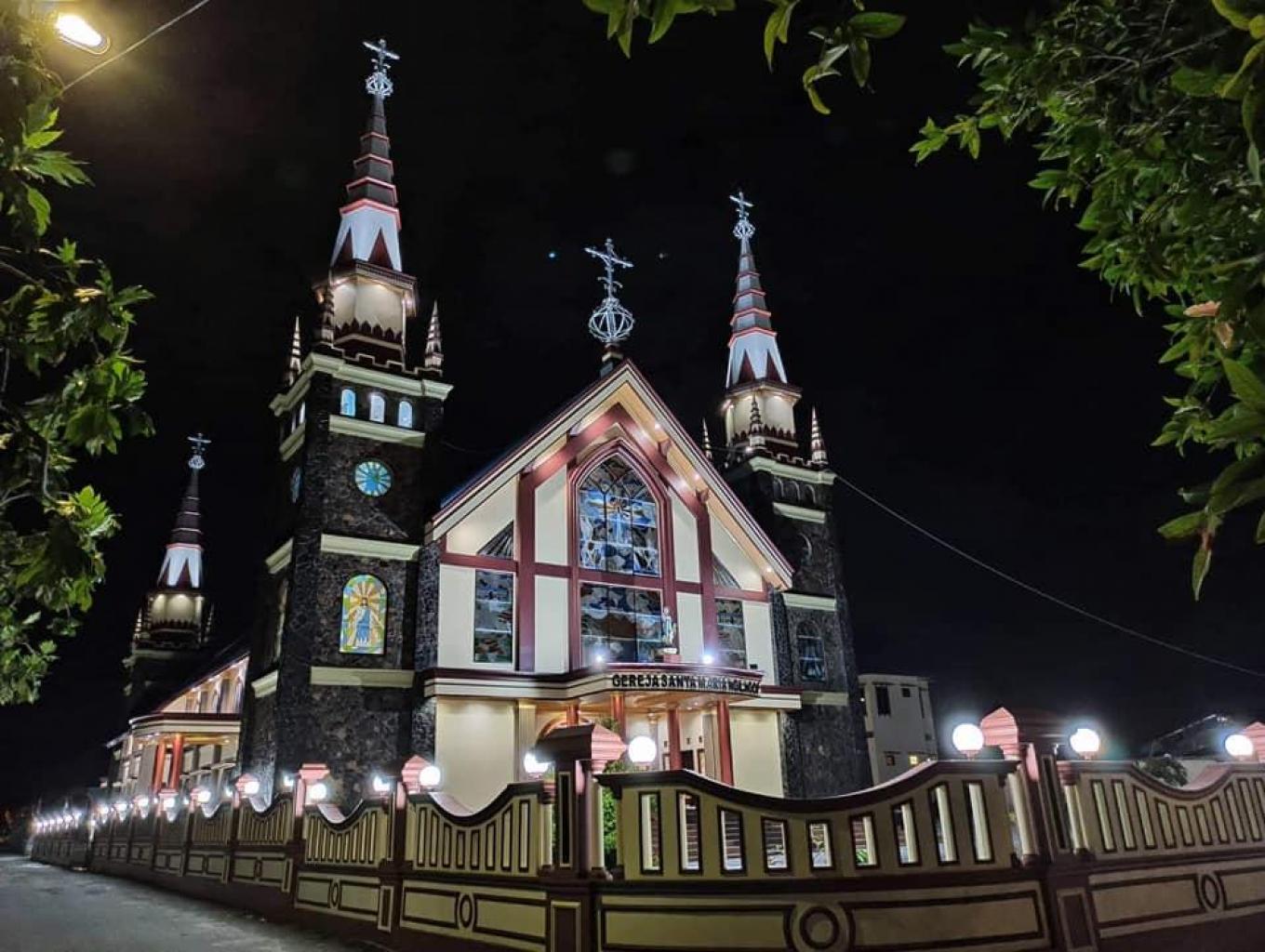 Wisata Religi  Ngilngof