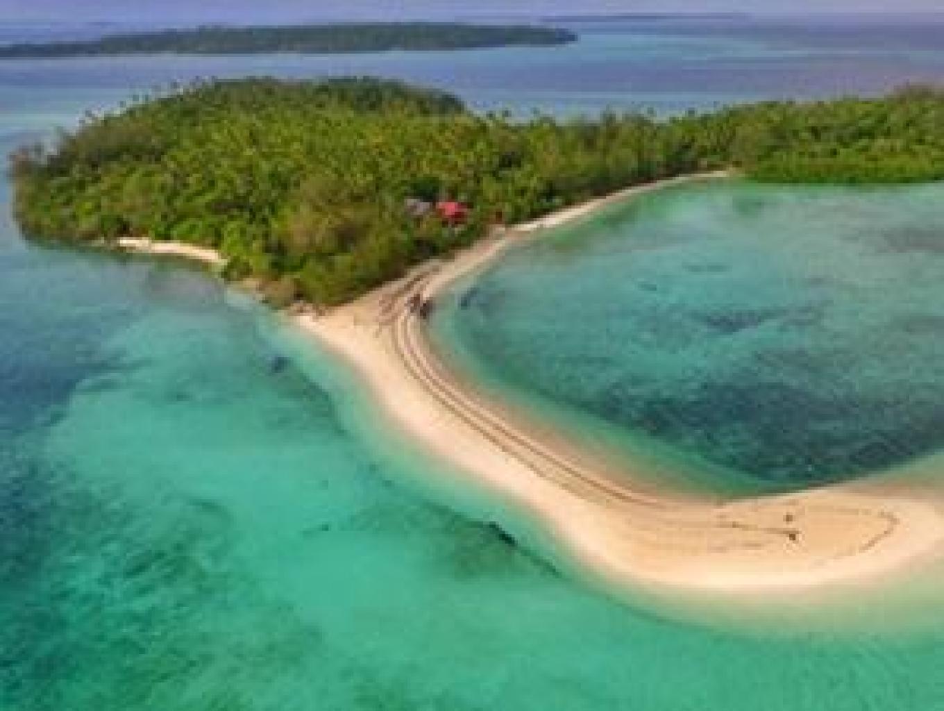 Pulau Ohoi Ew  Ngilngof