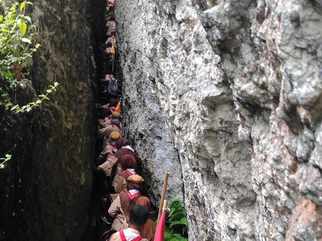 Treking Gunung Api Purba