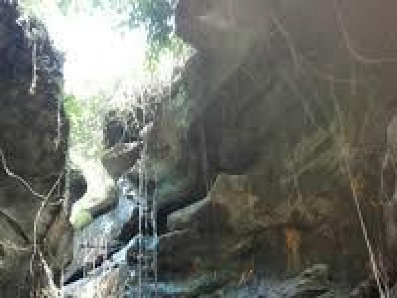 Curug Cisempong