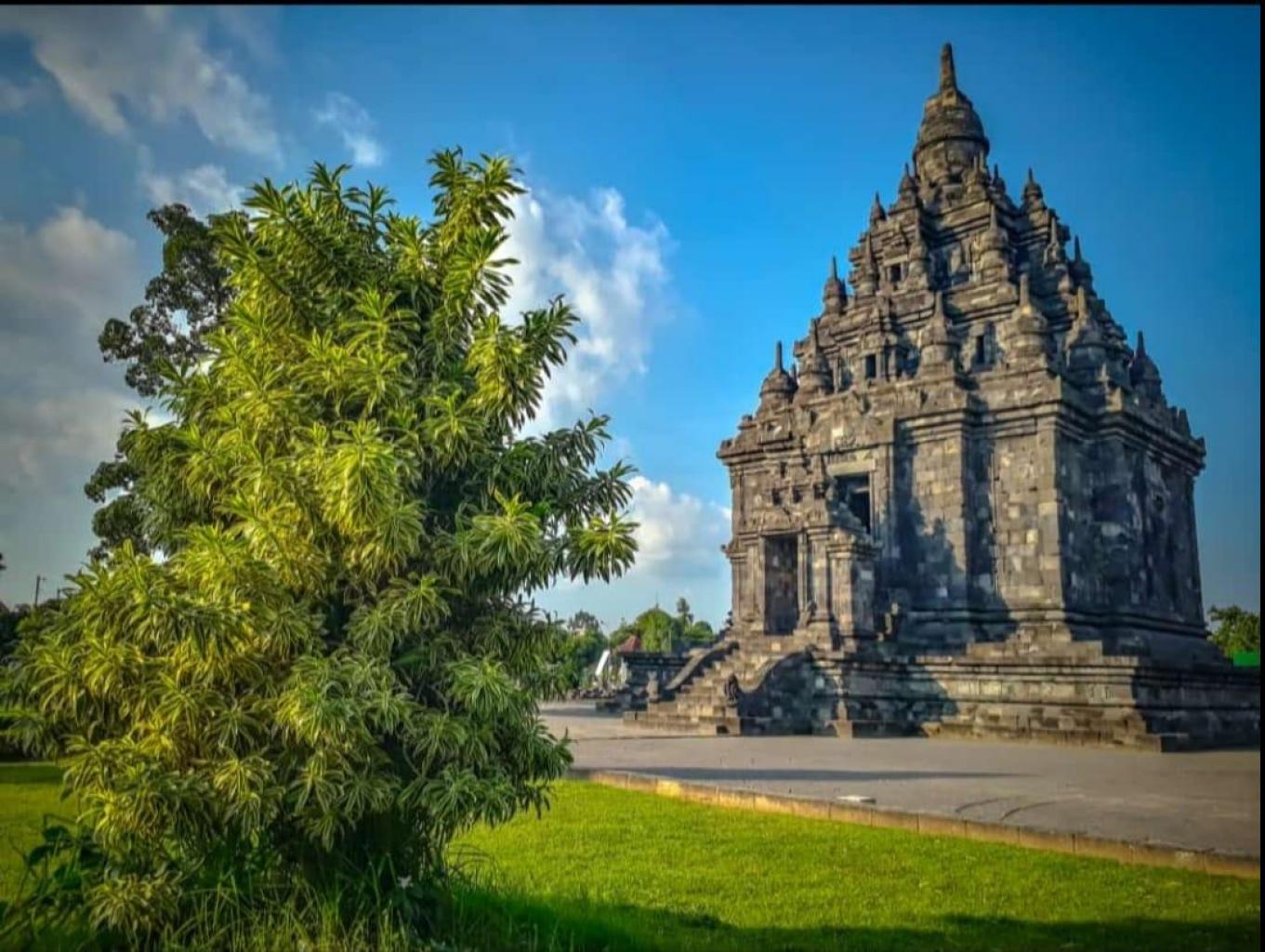 Story Telling Candi Sojiwan