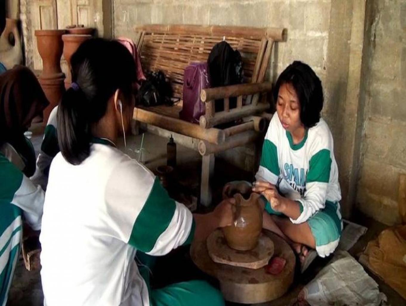 Edukasi Gerabah