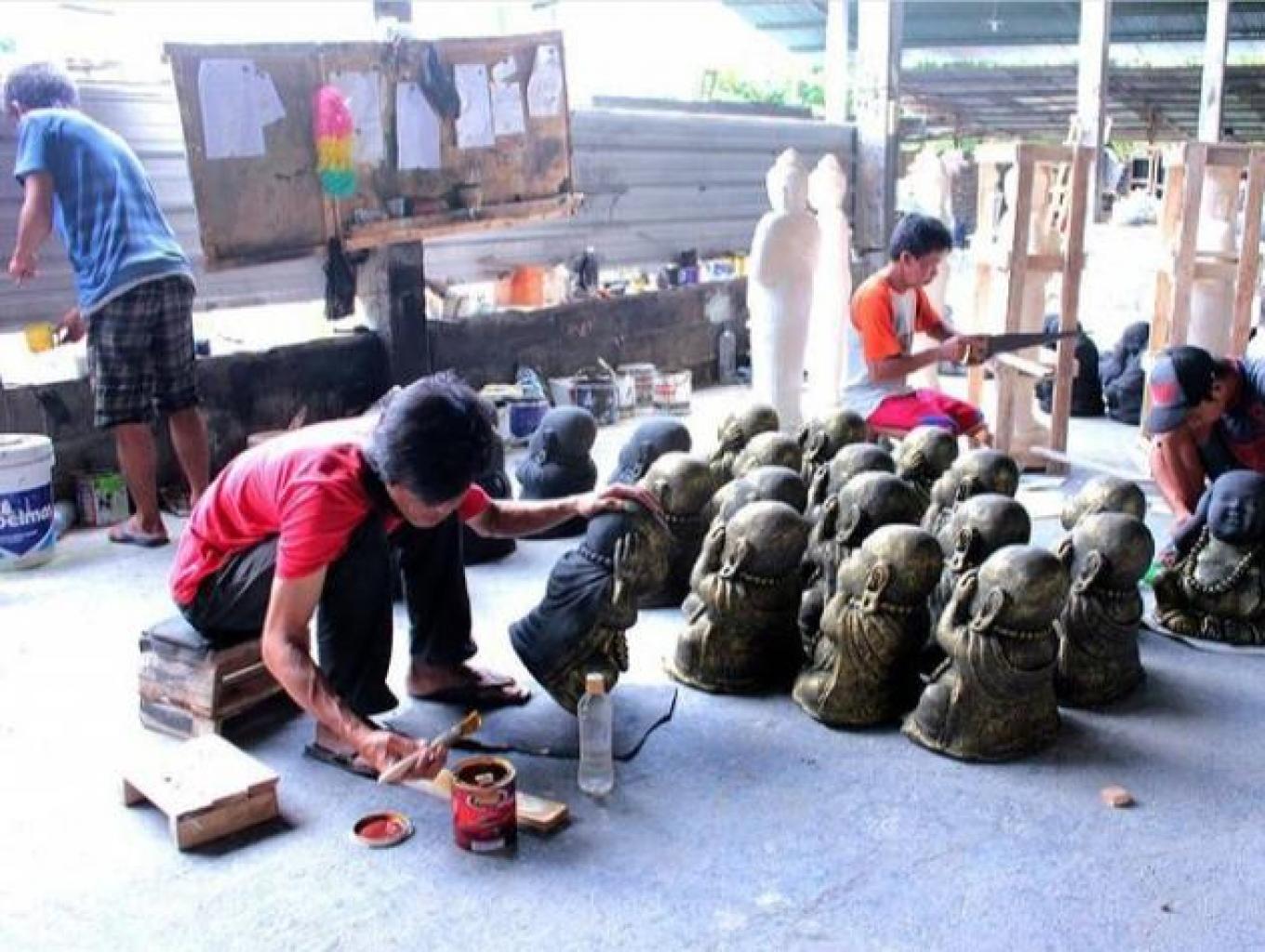 Edukasi Pembuatan Patung Cetak Dan Pahat