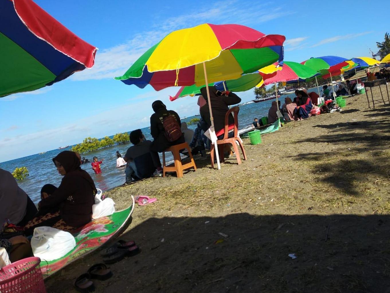 Penyewaan Payung & Karpet