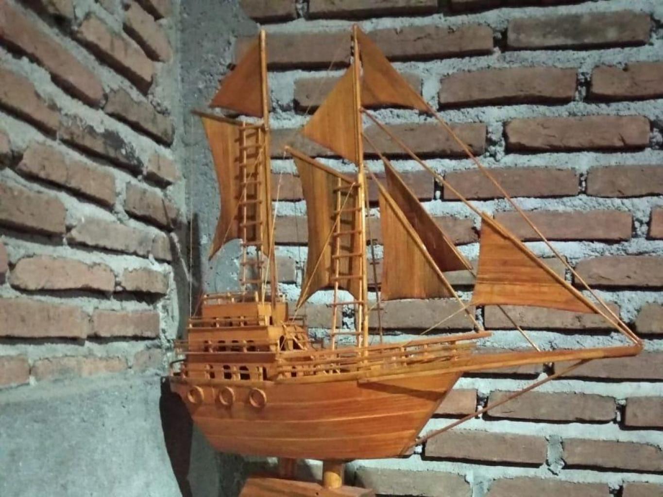 Kerajinan Bambu