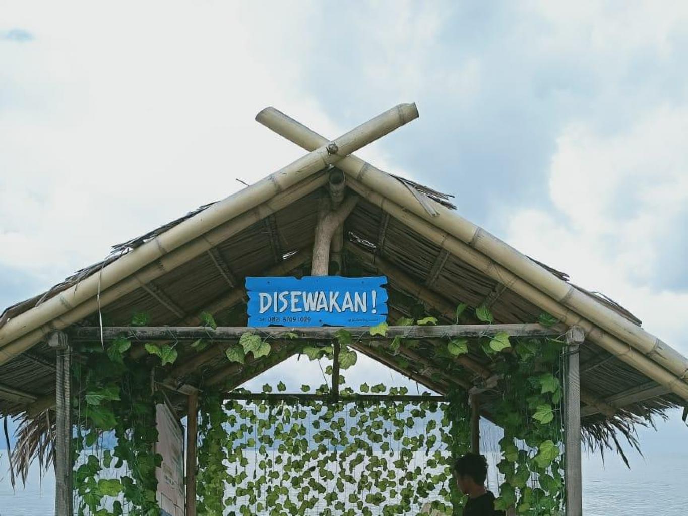 Penyewaan Rumah Bambu