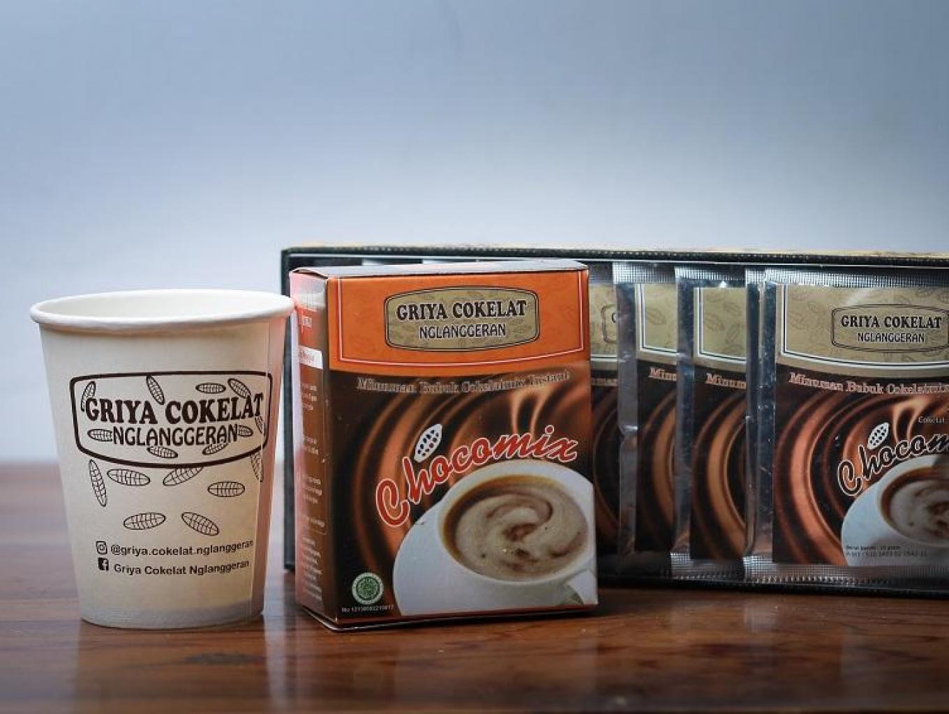 Minuman Cokelat Chocomix