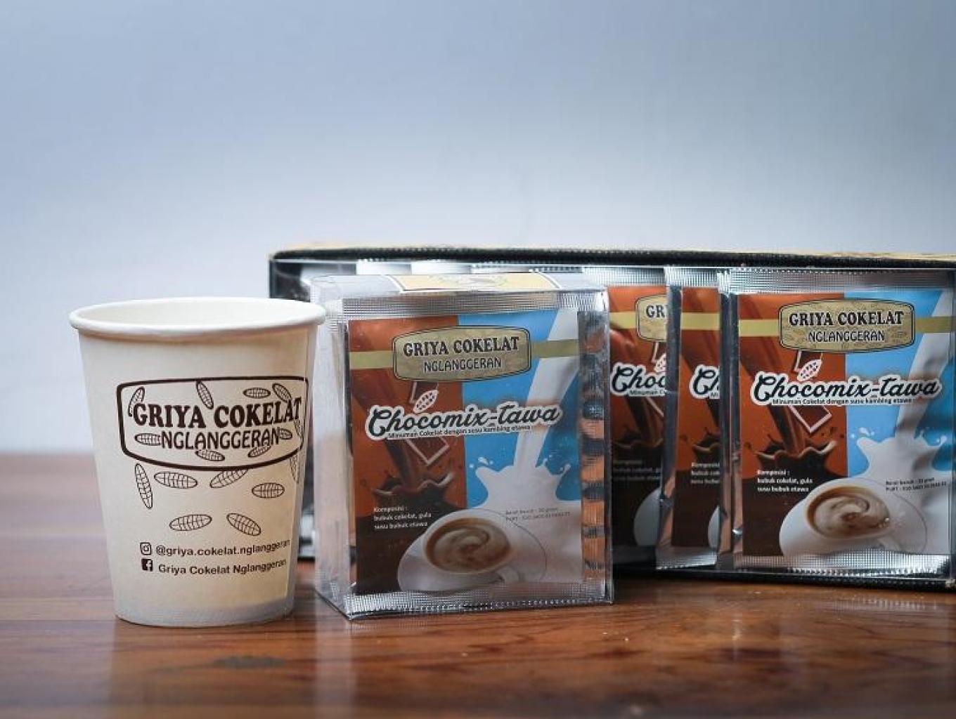 Minuman Cokelat Chocomix Tawa