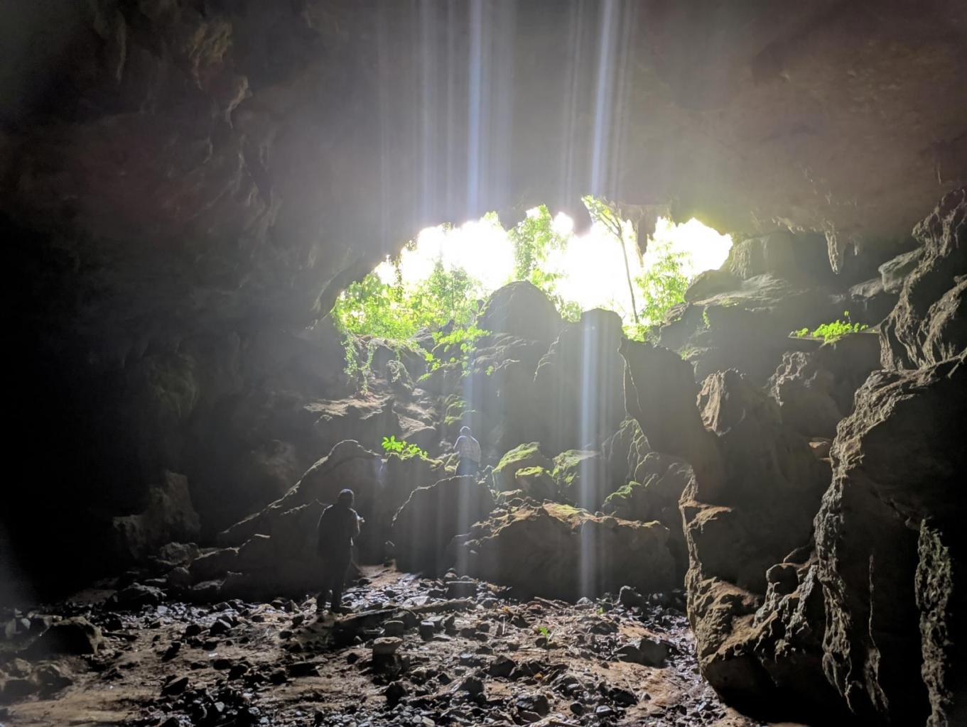 Caving/Goa