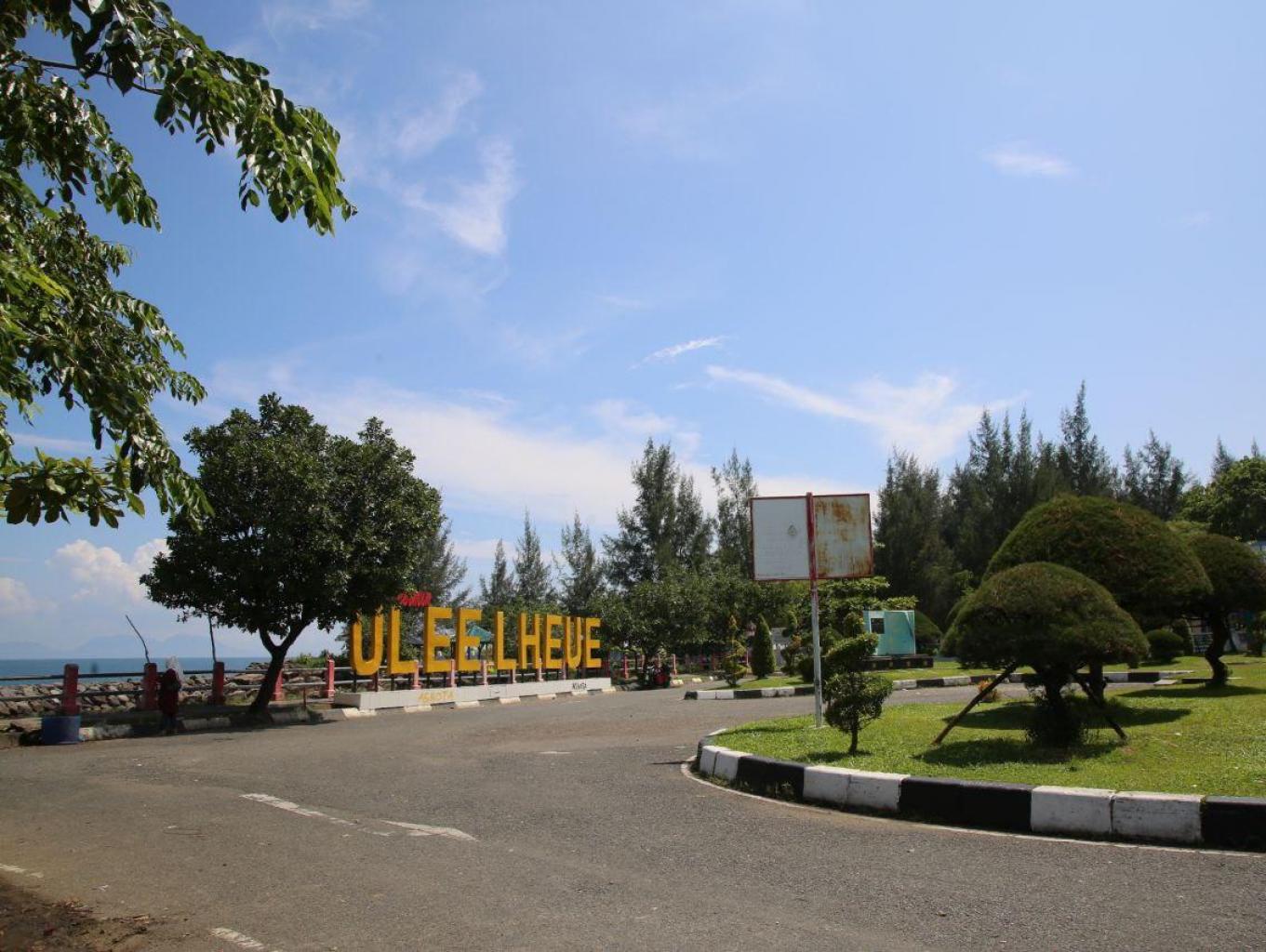 Gampong Ulee Lheue