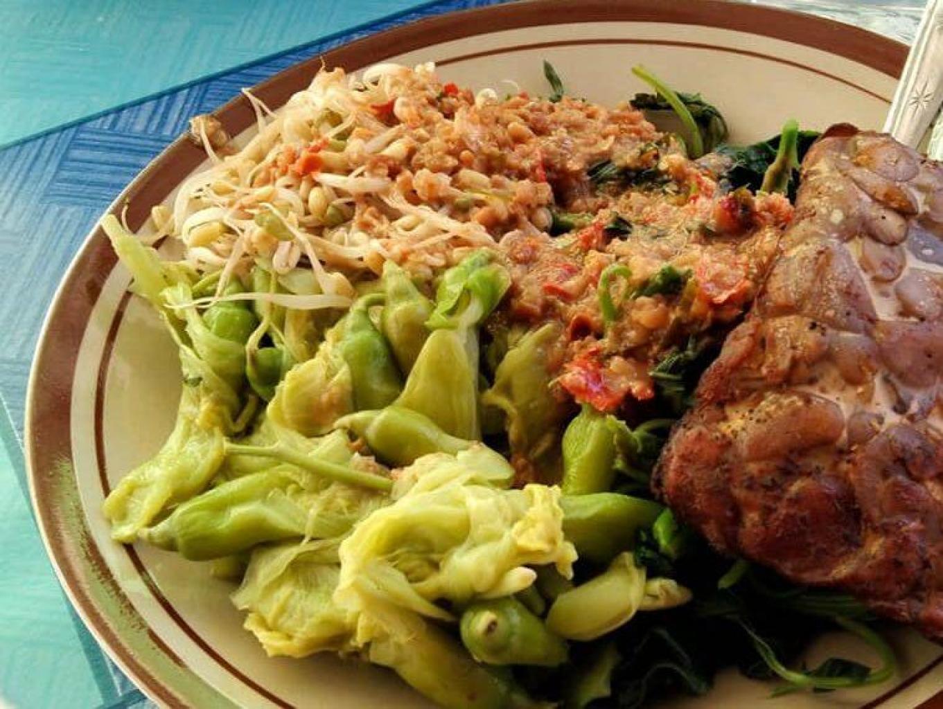 Pecel Kembang Turi