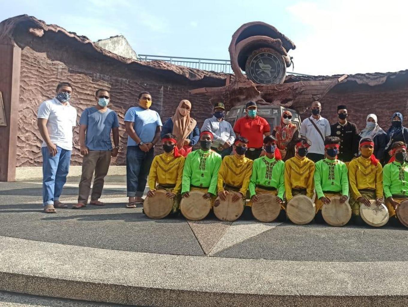 Pentas Seni Dan Budaya