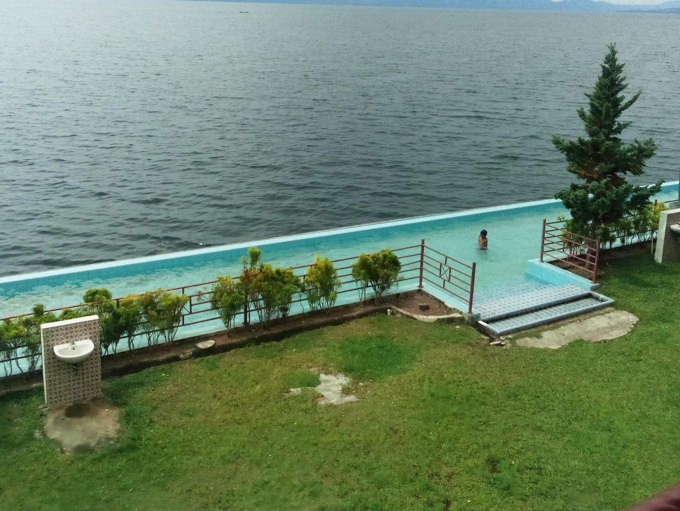 Ud Law Raja Hotel
