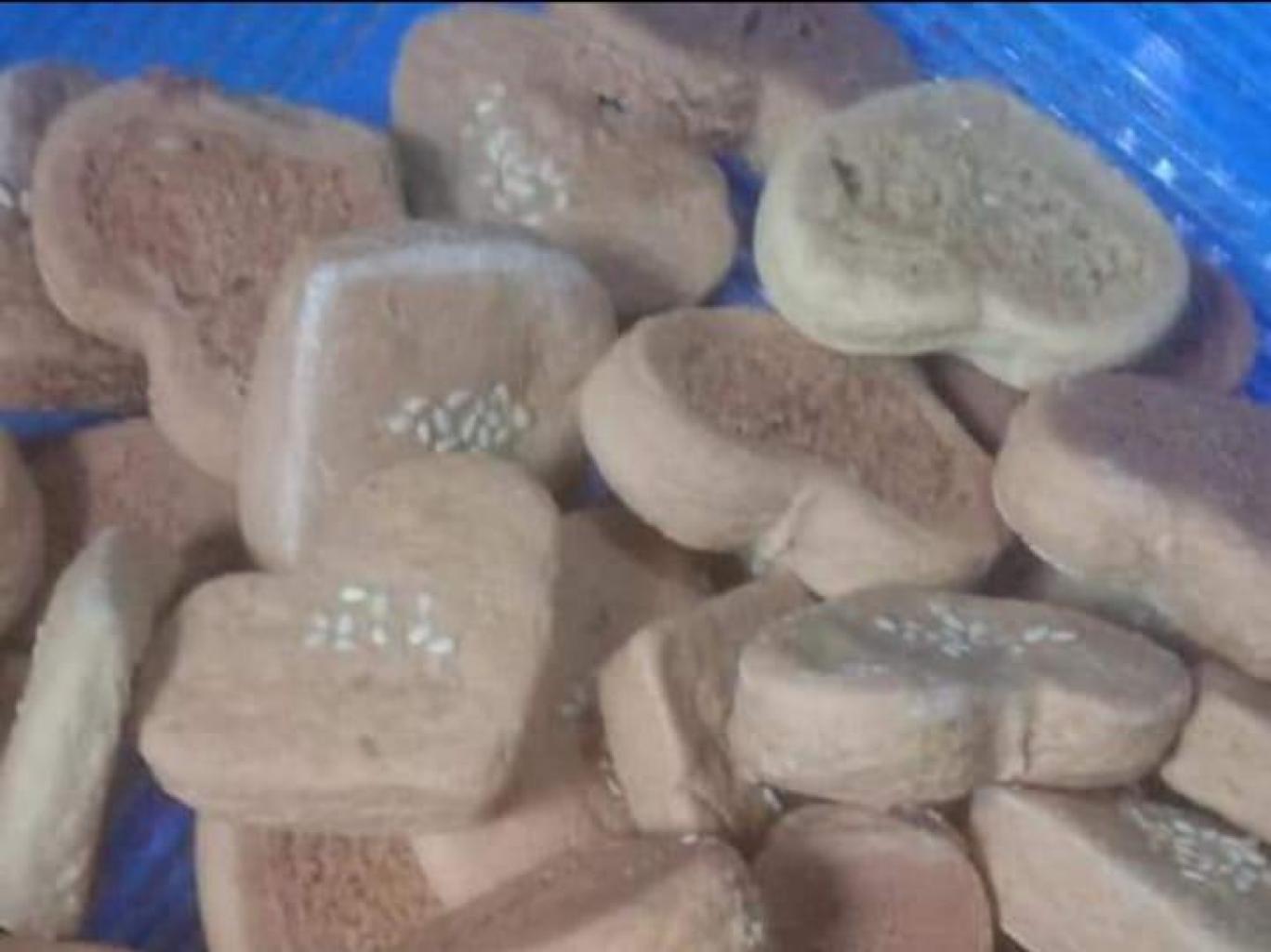 Kue Bangkit