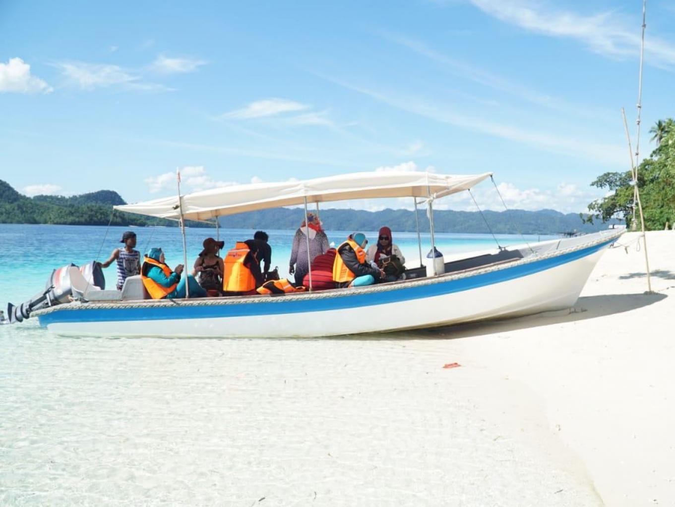 Persewaan Speed Boat Untuk Trip Snorkeling Maupun Diving