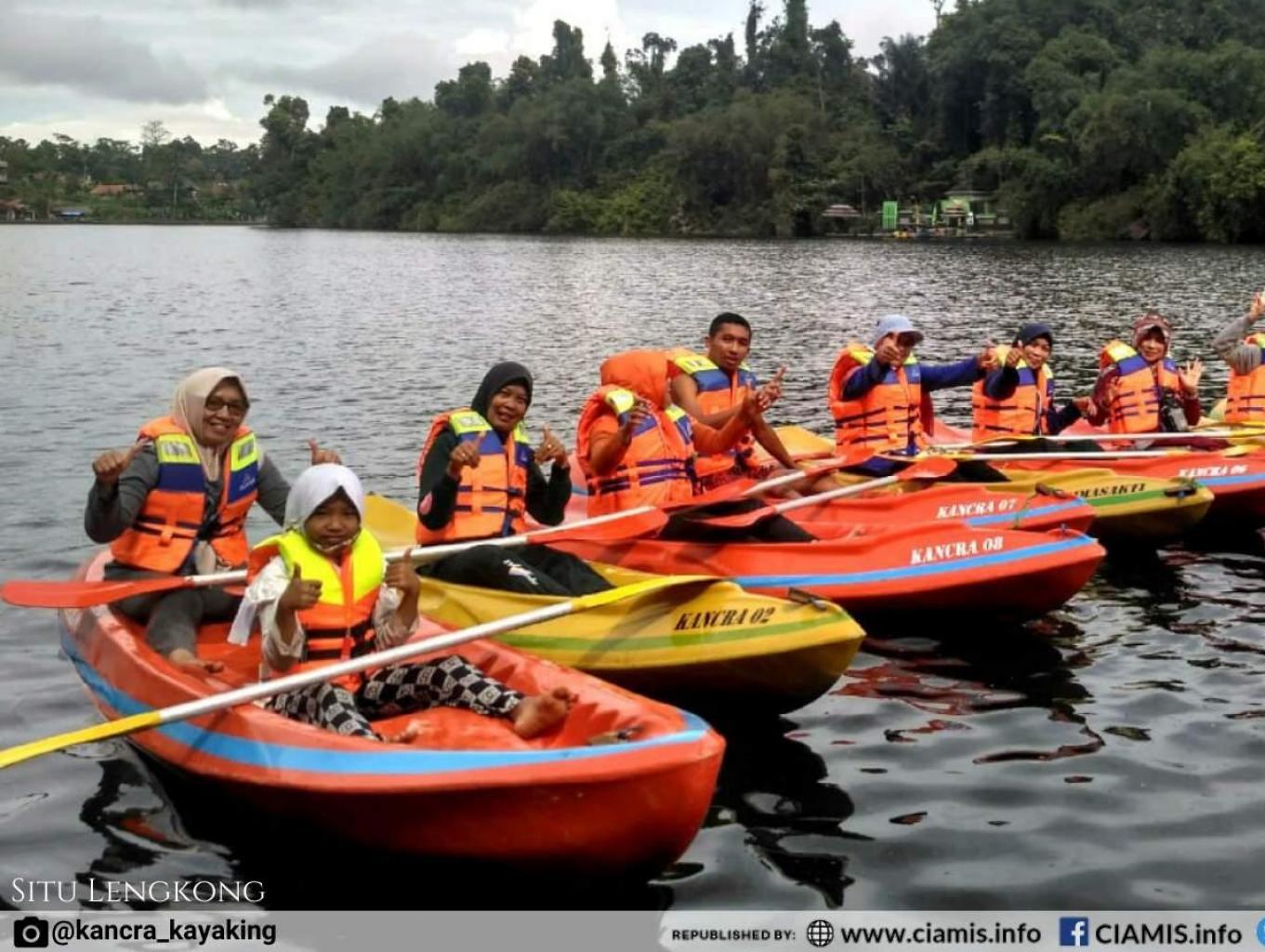 Kancra Kayaking