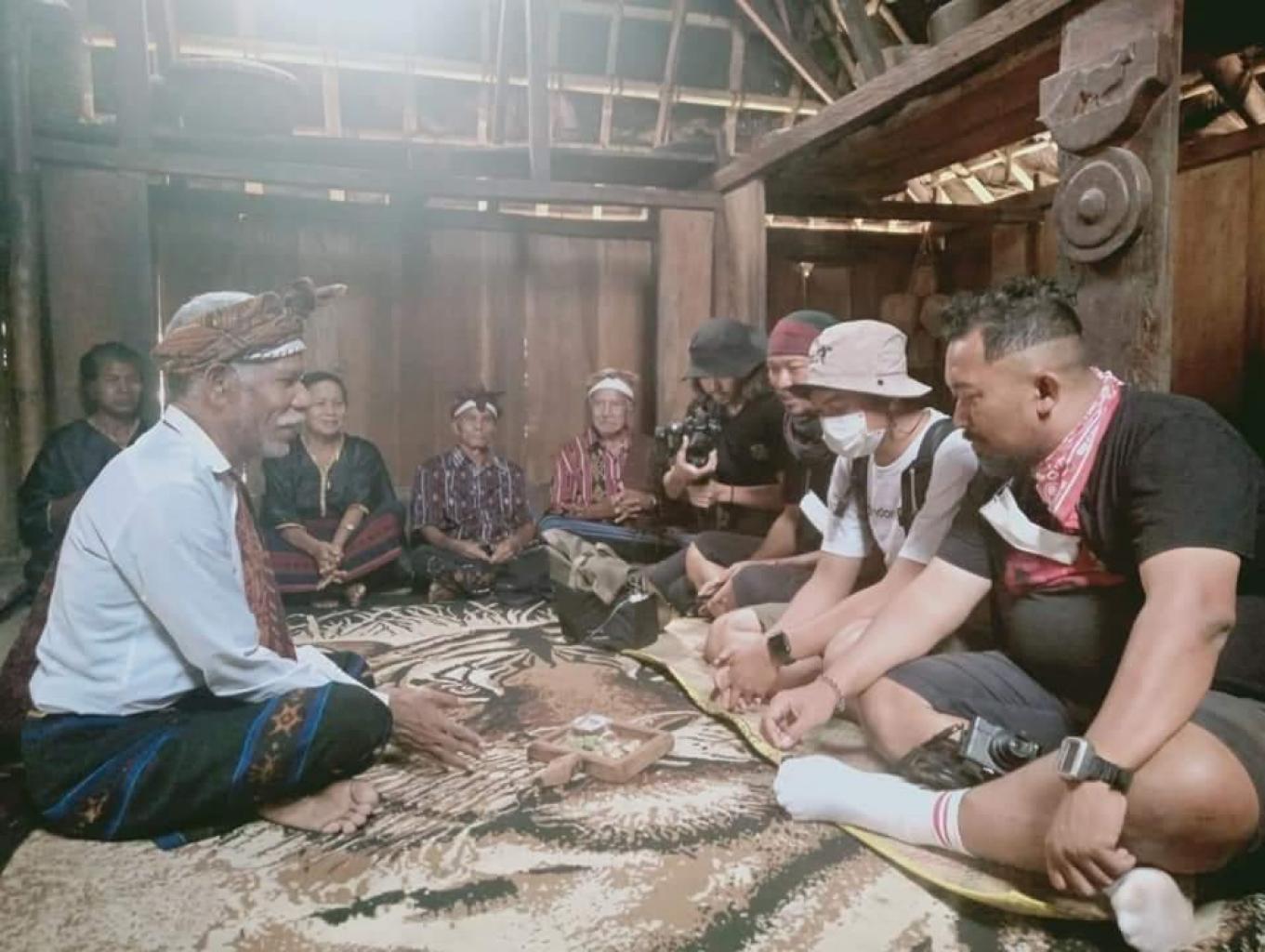 Sao Ria: Makna Rumah Adat