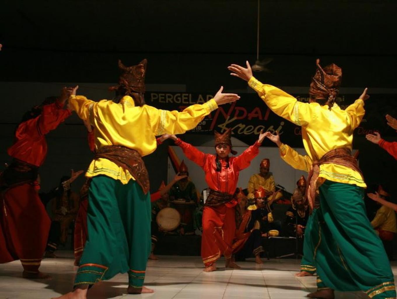 Pertunjukan Randai