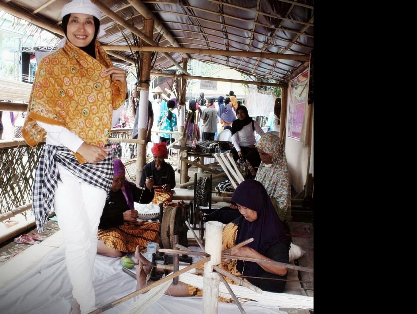Pembuatan Tenun Gadod