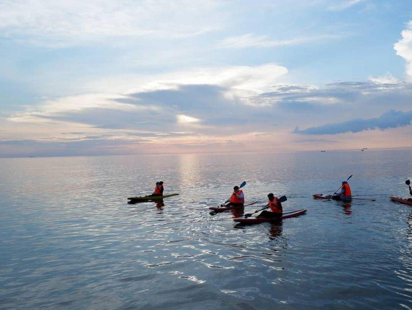 Canoe
