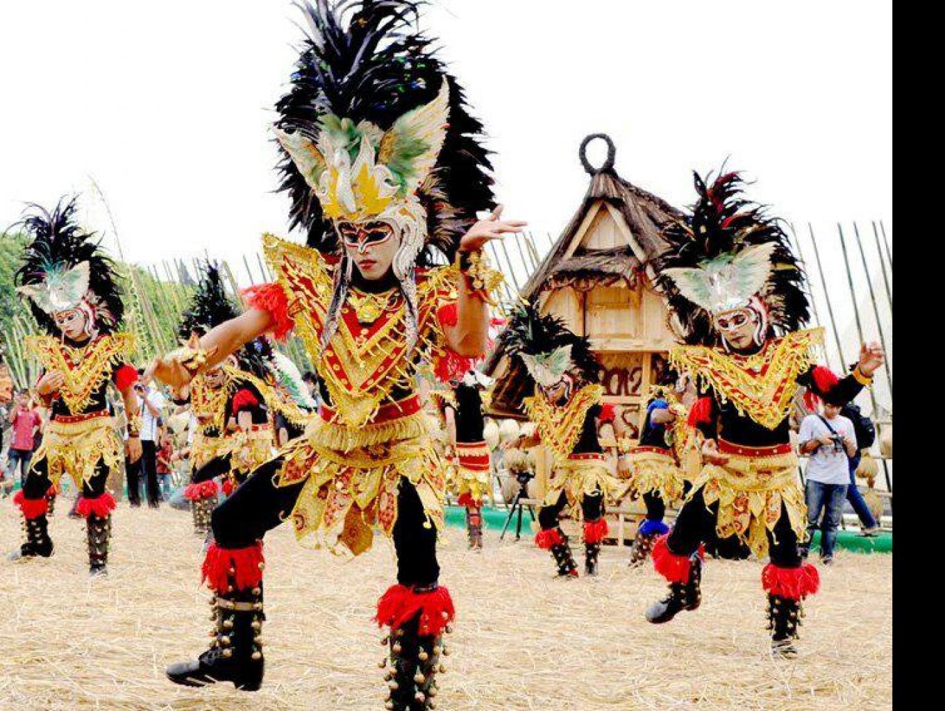 Tari Topeng Ireng