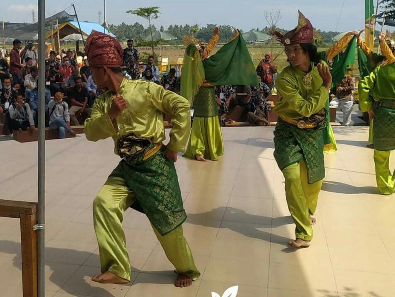Tari Tradisi