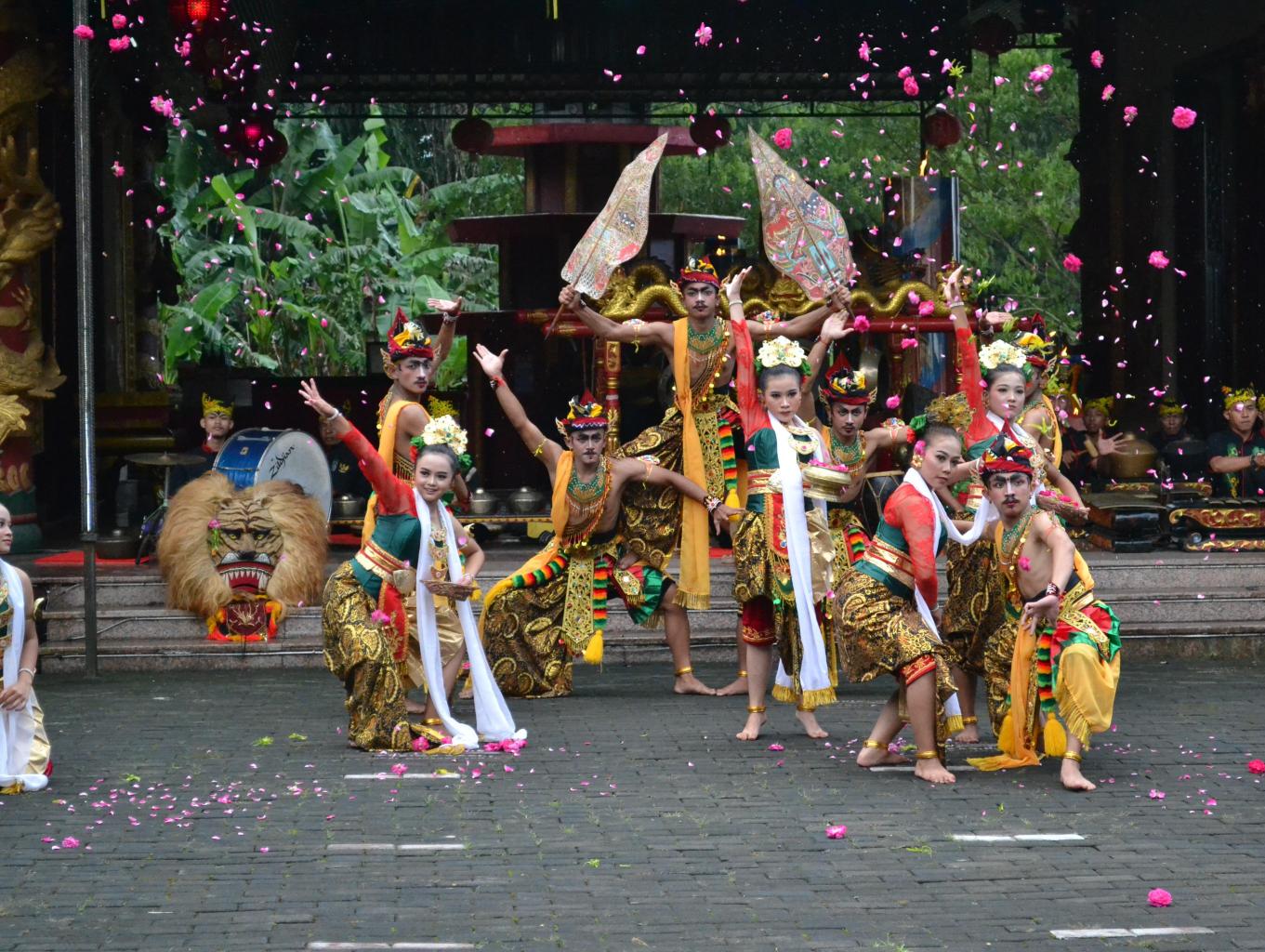 Tarian Tradisional