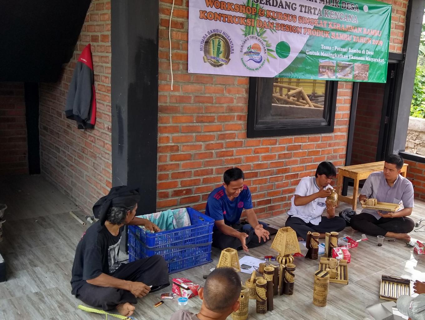 Bimtek Subsektor Kriya ( Kerajinan Bambu )