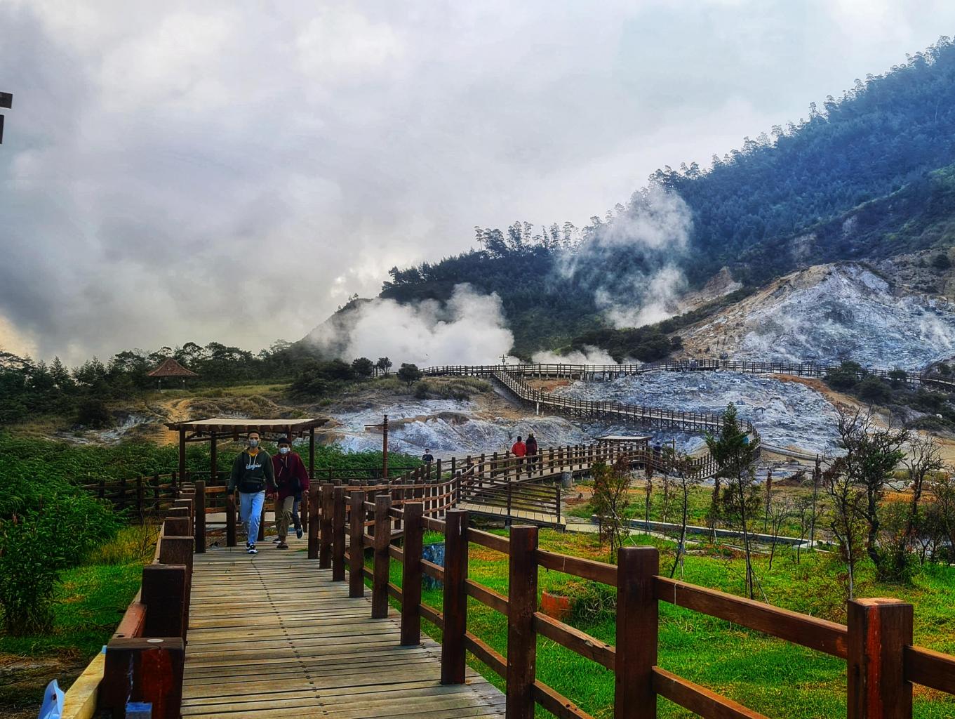 Kawah Sikidang