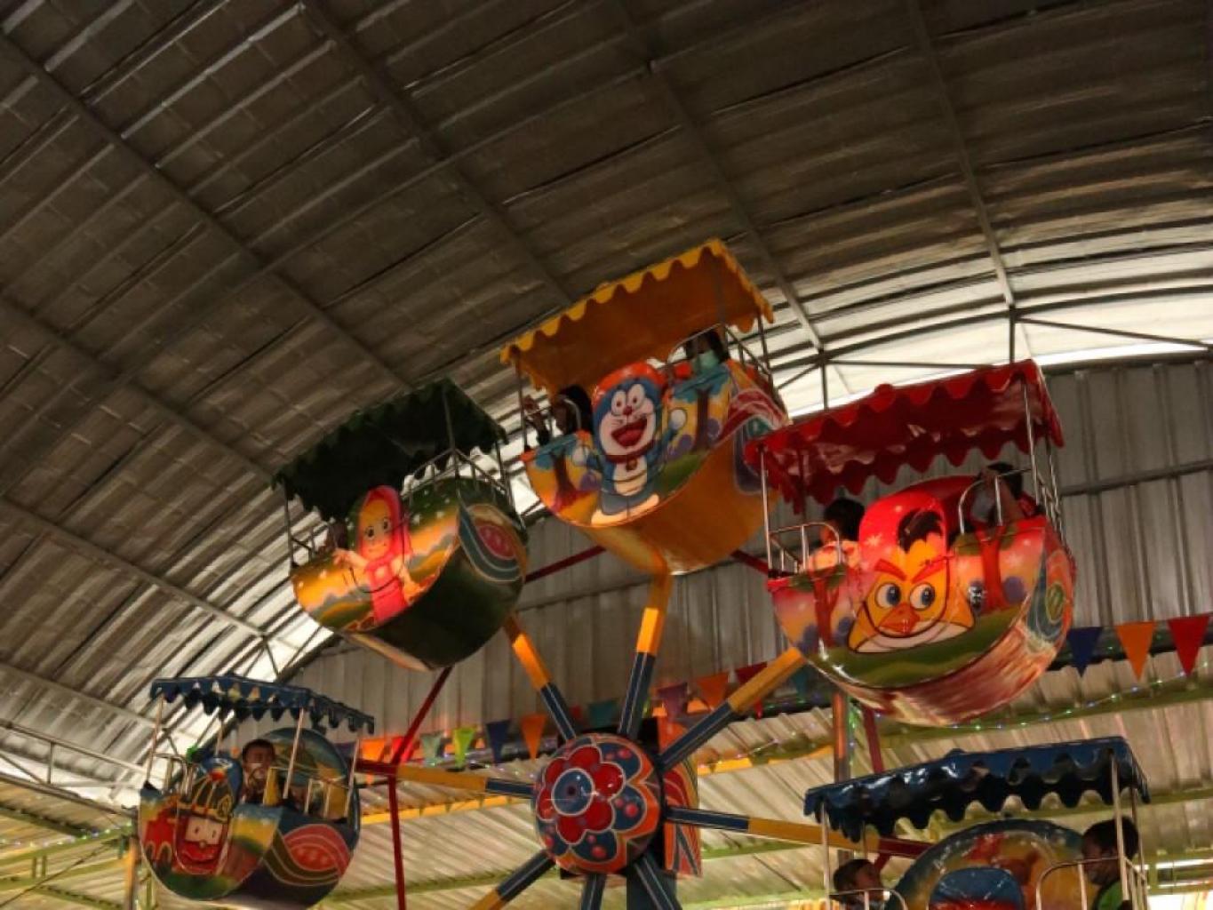 Wahana Permainan Anak (gondola)