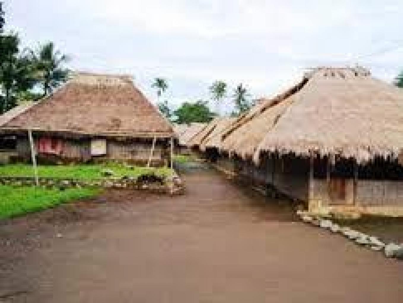 Rumah Adat Senaru