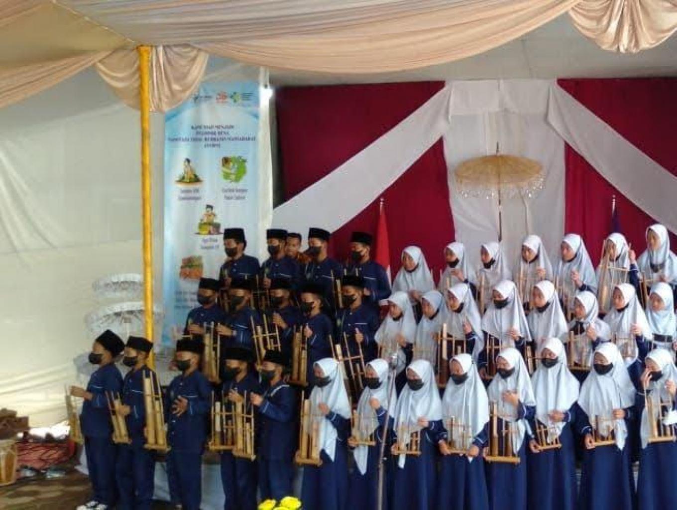 Angklung Dta Amalulmu'minin