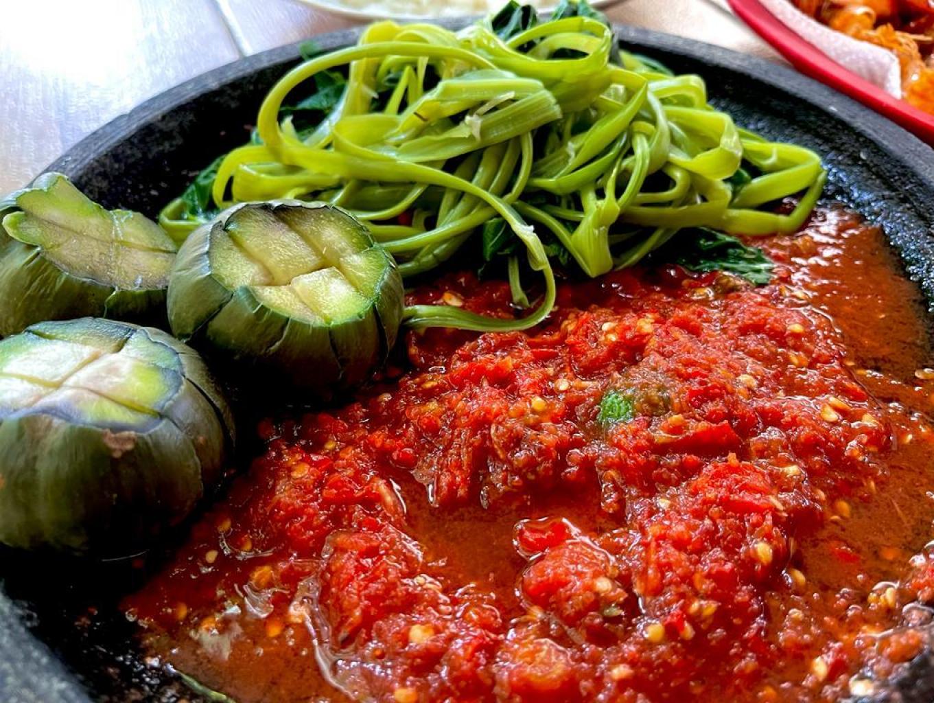 Pelcing Kangkung