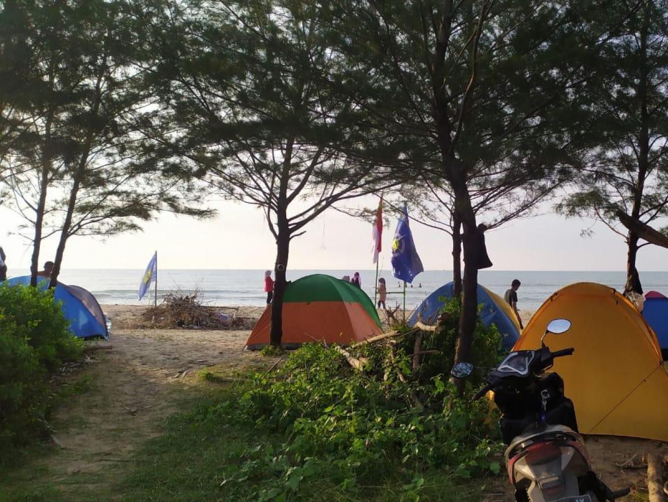 Pantai Desa Dasun