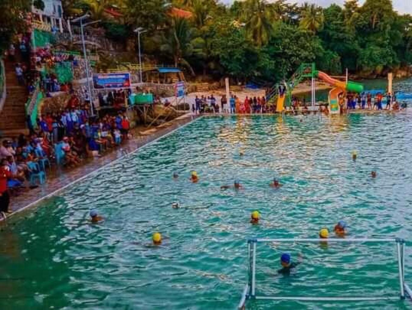 Kolam Air Tawar Tepi Pantai Desa Watiginanda