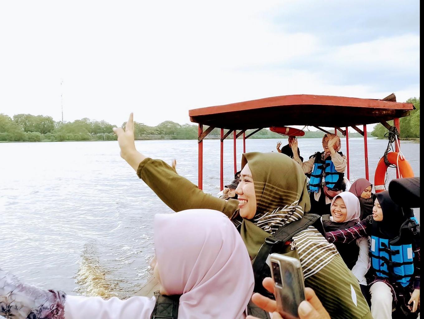 Susur Sungai Kampung Melayu