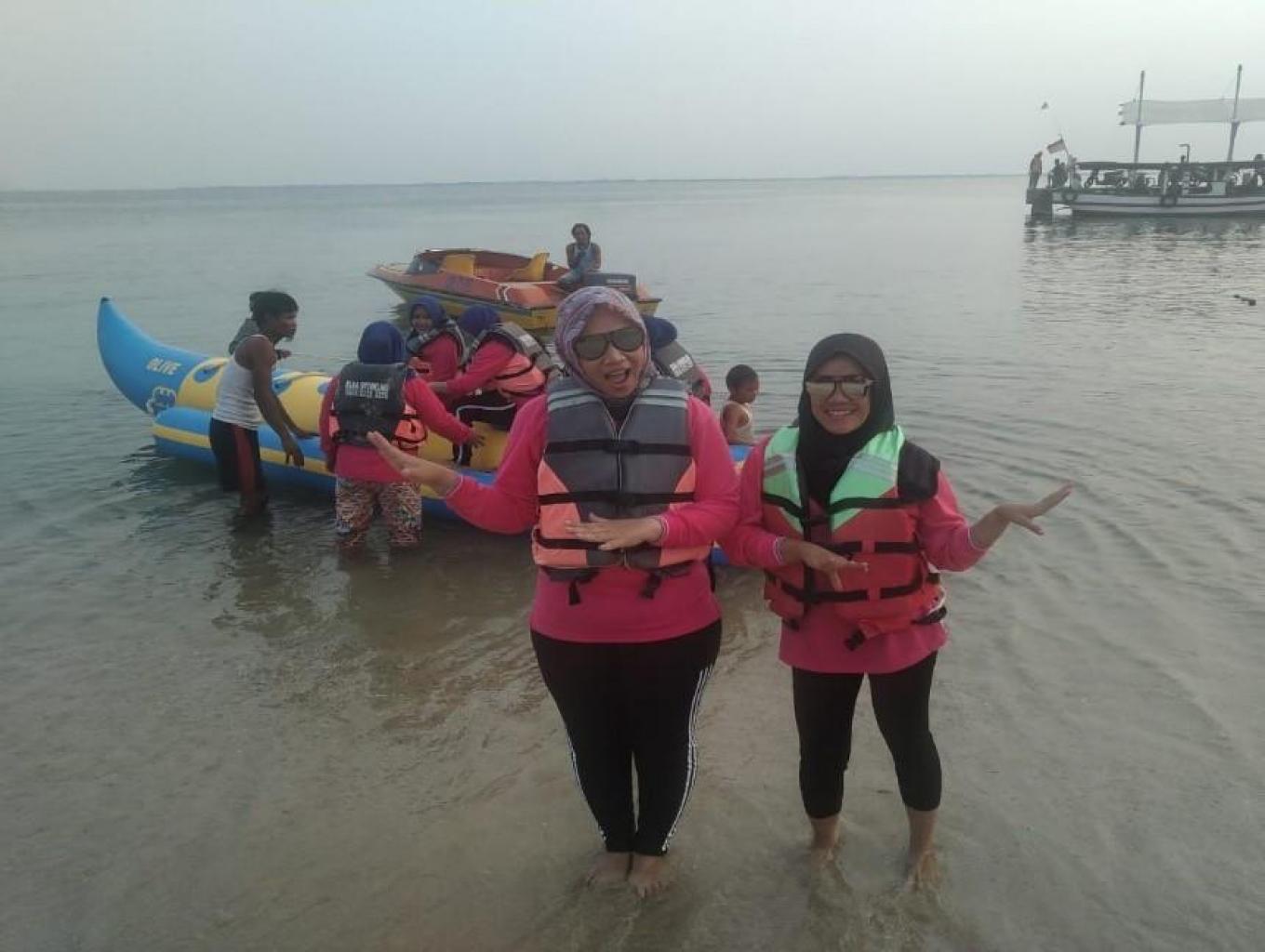 Water Sport Banana Boad