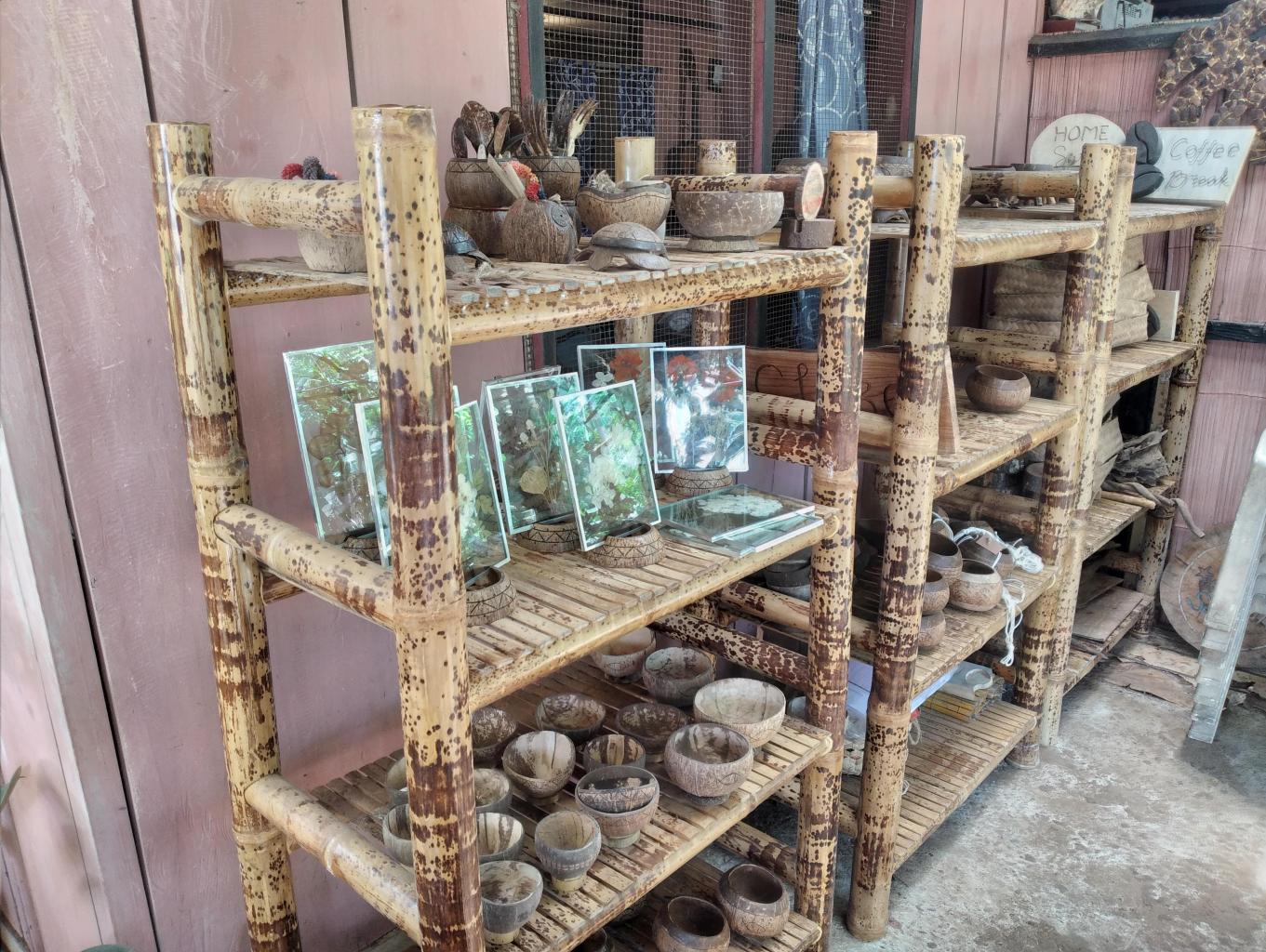 Manado Ecocrafts