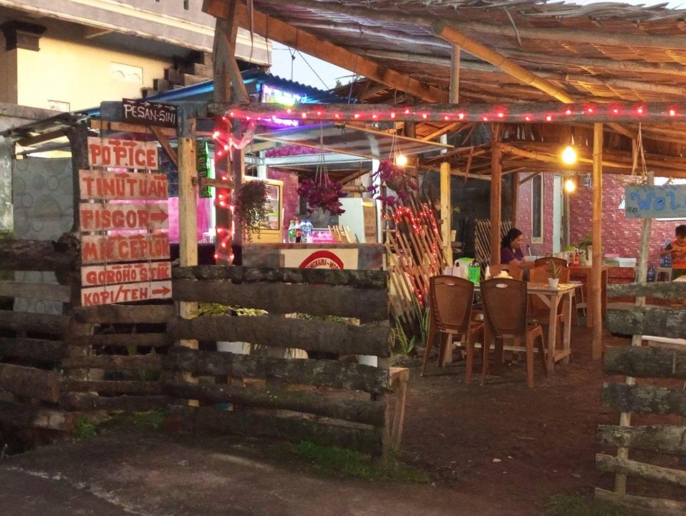 Cafe Rumah Katu