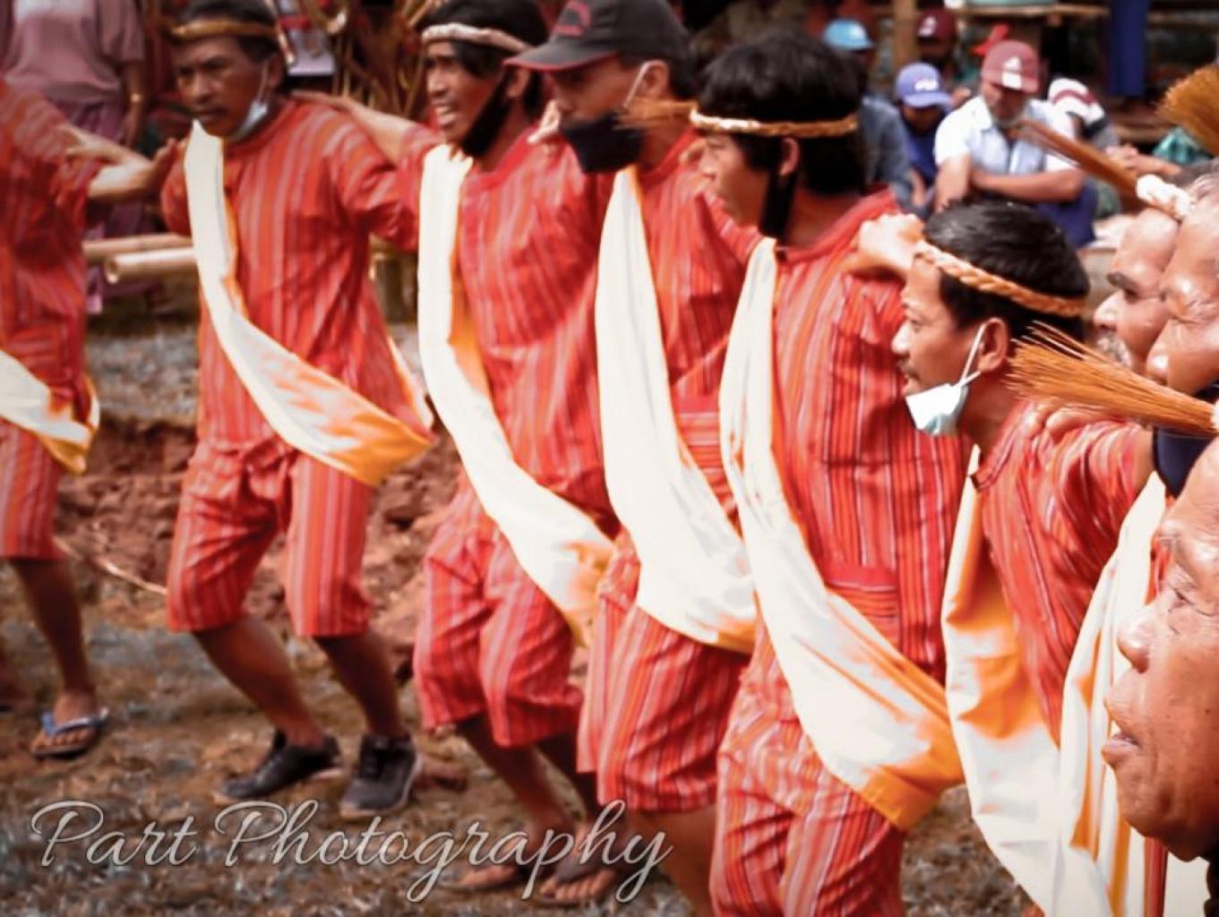 Tarian Ma'bugi'