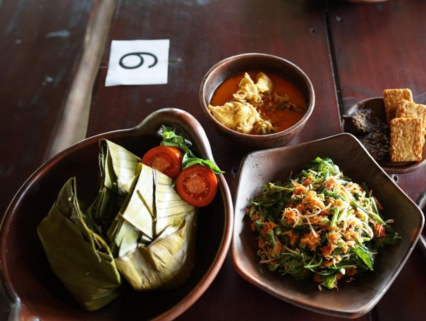 Nasi Empog Ashitaba