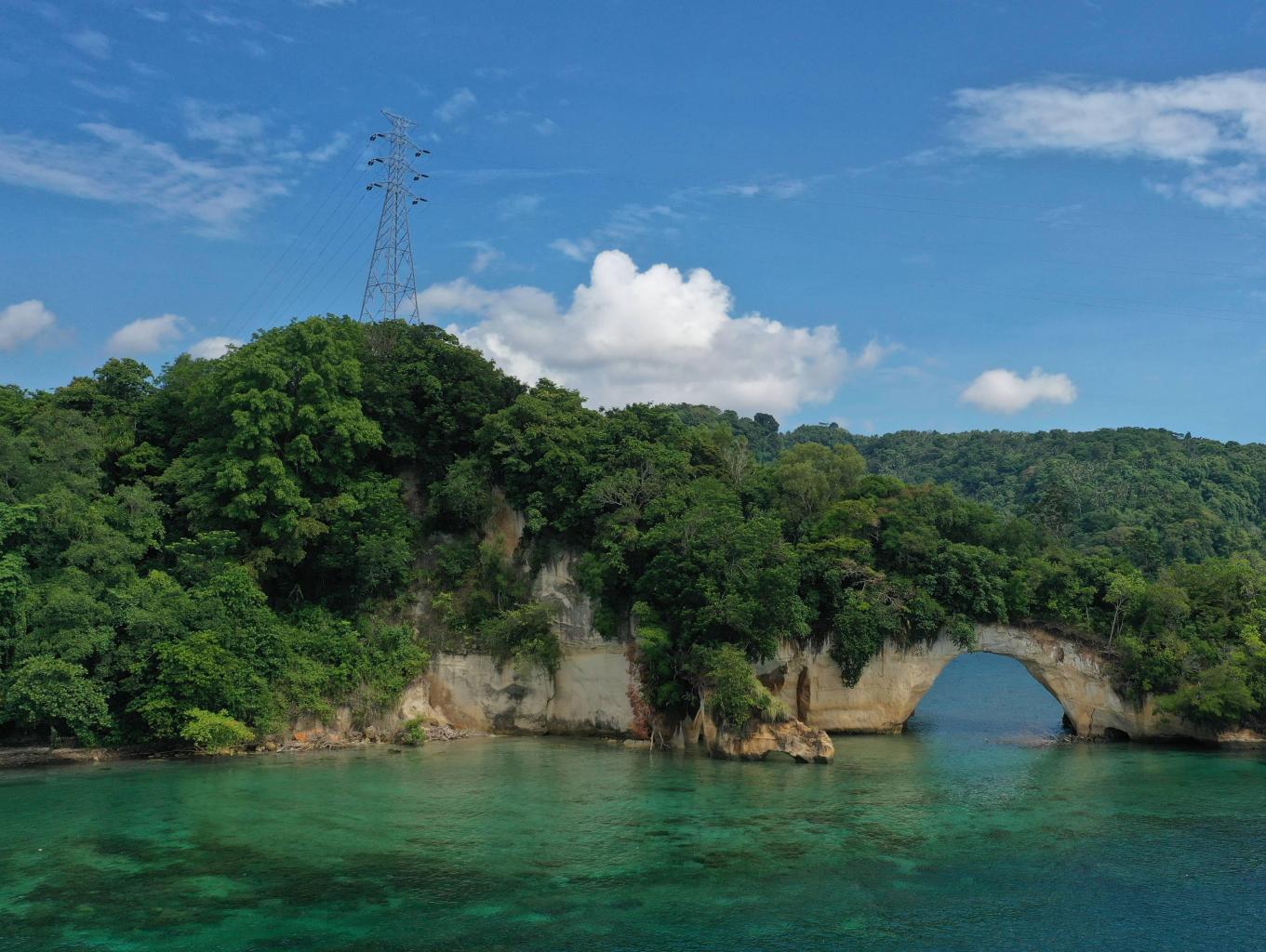 Pulau Sarena