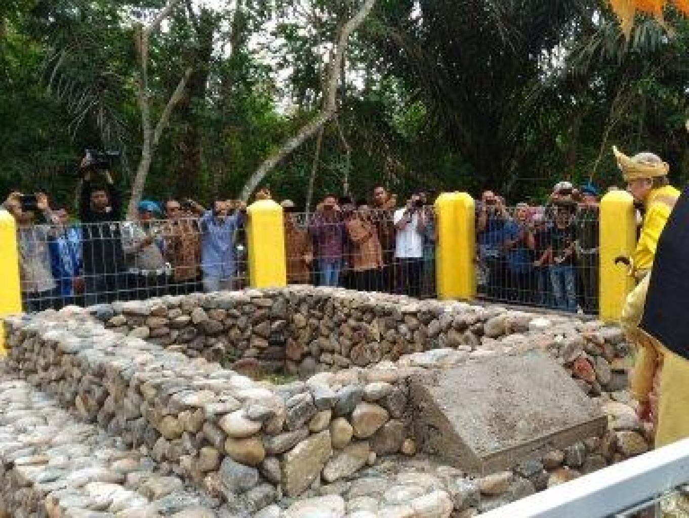Ziarah Ke Makam Anak Raja