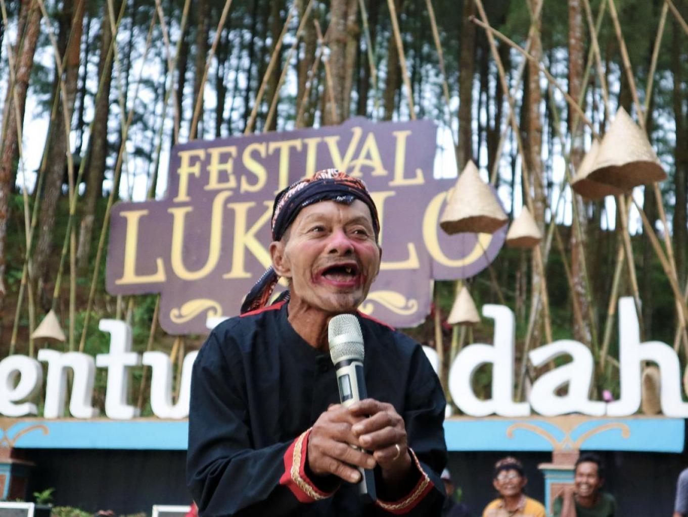 Kesenian Budaya Menoreng Dan Kuda Lumping