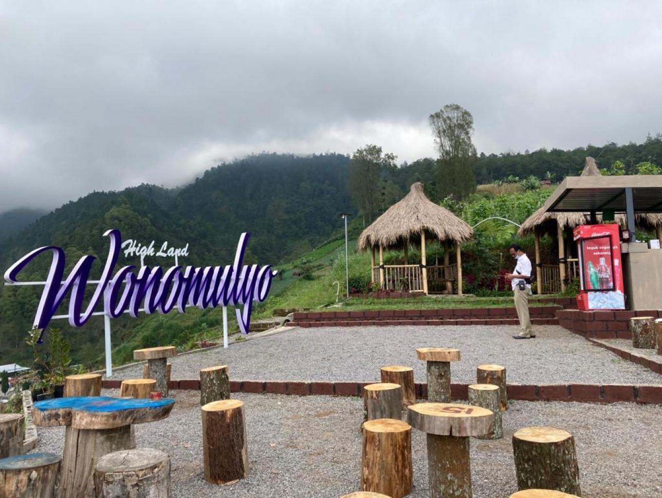 Cafe Wonomulyo