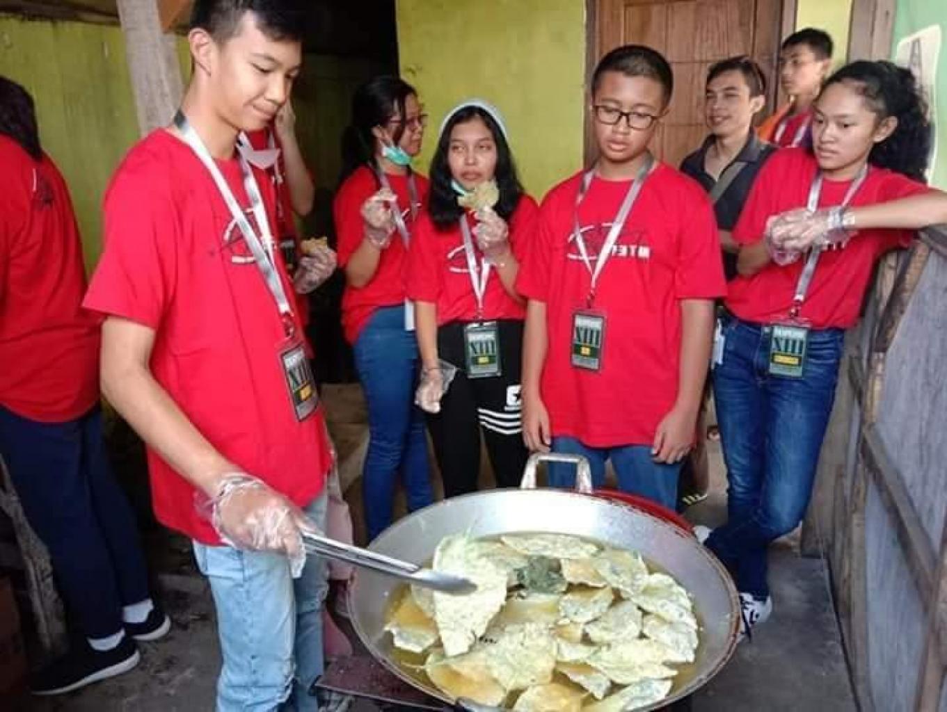 Edukasi Industri Keripik Bayam
